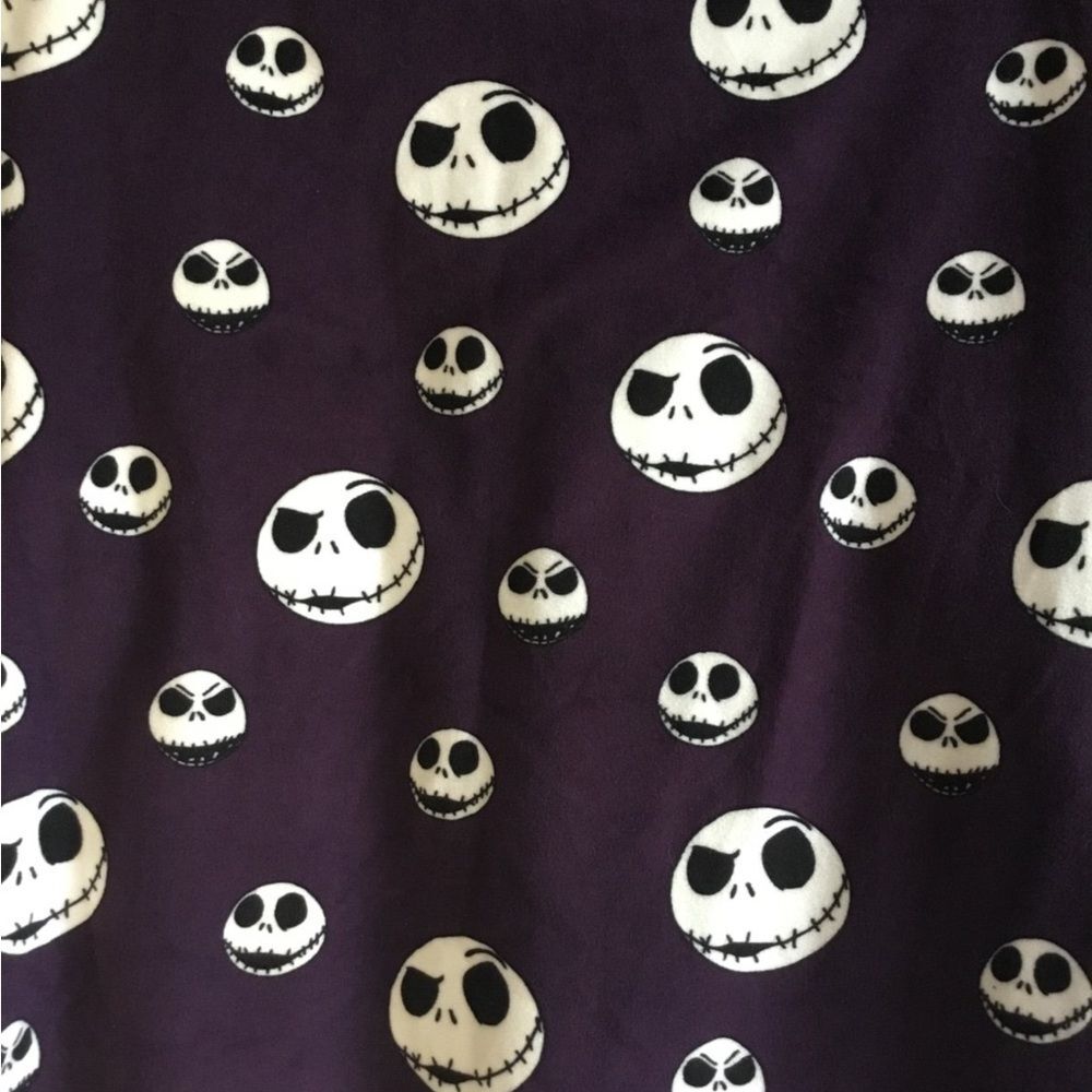 Disney Nightmare Before Christmas “Nightmare before coffee” cozy pj set M - Picture 5 of 6